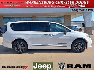 2024 Chrysler Pacifica Touring-L 2C4RC1BG5RR136951 in Marshall, MO 6