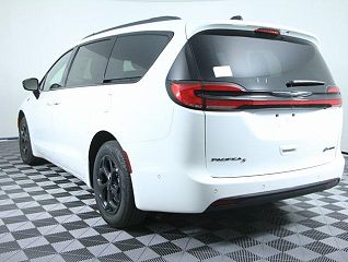 2024 Chrysler Pacifica Select 2C4RC1S73RR106007 in Oklahoma City, OK 4