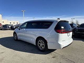2024 Chrysler Pacifica Limited 2C4RC1GG1RR121565 in Waukesha, WI 3