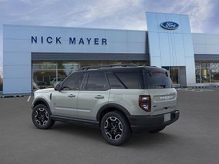 2024 Ford Bronco Sport Outer Banks 3FMCR9C62RRE63015 in Cleveland, OH 4