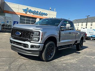 2024 Ford F-250 XL 1FT8X2BA5RED08779 in Circleville, OH 3