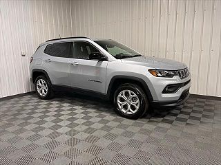2024 Jeep Compass  3C4NJDBN0RT147261 in Celina, OH 9