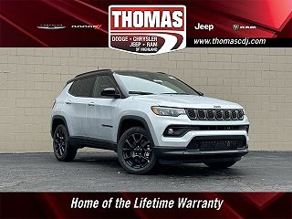 2024 Jeep Compass Latitude 3C4NJDBN1RT123518 in Highland, IN 1