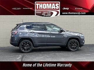 2024 Jeep Compass Latitude 3C4NJDBN7RT135768 in Highland, IN 9