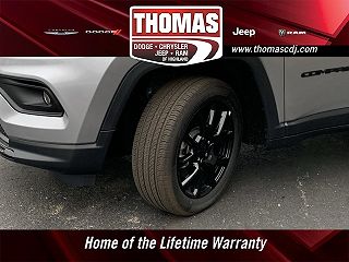 2024 Jeep Compass Latitude 3C4NJDBN2RT602353 in Highland, IN 3