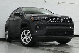 2024 Jeep Compass Latitude 3C4NJDBN2RT141042 in Lansing, IL 1