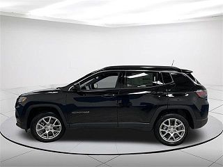 2024 Jeep Compass Latitude 3C4NJDFNXRT143289 in Plymouth, WI 12