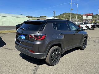2024 Jeep Compass Latitude 3C4NJDBN9RT600664 in Roseburg, OR 5