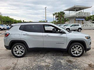 2024 Jeep Compass Latitude 3C4NJDFN2RT115602 in Saint Petersburg, FL 13