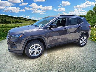 2024 Jeep Compass  3C4NJDBN0RT135255 in Saint Petersburg, FL 2