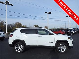 2024 Jeep Compass Latitude 3C4NJDBN6RT583774 in Shorewood, IL 2