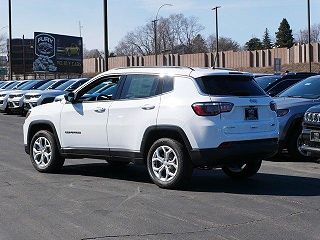 2024 Jeep Compass  3C4NJDBN9RT112024 in South Saint Paul, MN 3