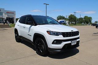 2024 Jeep Compass  3C4NJDBN2RT600408 in West Burlington, IA 3