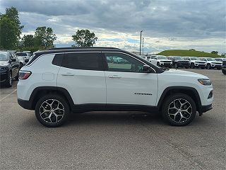 2024 Jeep Compass Limited Edition 3C4NJDCN8RT147555 in Woodhaven, MI 2