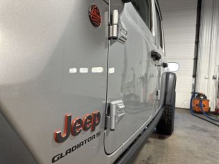 2024 Jeep Gladiator Mojave 1C6JJTEG0RL111014 in White River Junction, VT 3