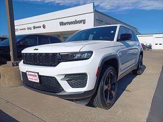 2024 Jeep Grand Cherokee  VIN: 1C4RJHAG2RC705991