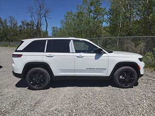 2024 Jeep Grand Cherokee Limited Edition 1C4RJHBG9RC200397 in Monroeville, PA 4