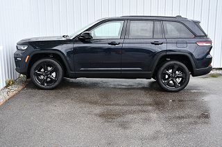2024 Jeep Grand Cherokee Limited Edition 1C4RJHBG6RC209977 in Ravenna, OH 3