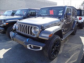 2024 Jeep Wrangler Sahara 4xe VIN: 1C4RJXP64RW255607