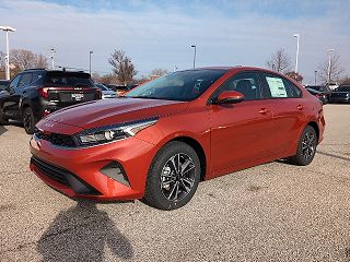 2024 Kia Forte LXS 3KPF24AD9RE720012 in Mentor, OH 5