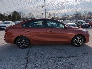 2024 Kia Forte LXS 3KPF24AD9RE720012 in Mentor, OH 9