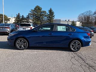 2024 Kia Forte LXS 3KPF24AD5RE725143 in Mentor, OH 3