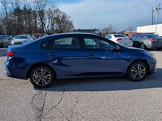 2024 Kia Forte LXS 3KPF24AD5RE725143 in Mentor, OH 7