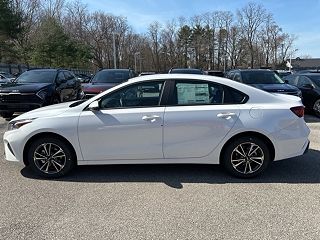 2024 Kia Forte LXS 3KPF24AD8RE753082 in Mentor, OH 3