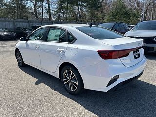 2024 Kia Forte LXS 3KPF24AD8RE753082 in Mentor, OH 4