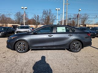 2024 Kia Forte LXS 3KPF24AD2RE715816 in Mentor, OH 5
