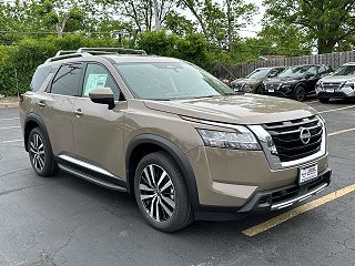 2024 Nissan Pathfinder Platinum 5N1DR3DKXRC282028 in Hoffman Estates, IL 3