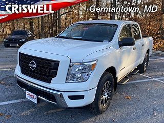 2024 Nissan Titan SV VIN: 1N6AA1ECXRN105085