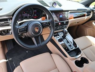 2024 Porsche Macan  WP1AA2A51RLB02652 in Chattanooga, TN 5