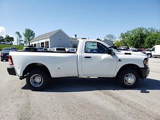 2024 Ram 3500 Tradesman 3C63RRAL8RG166976 in Willoughby, OH 4