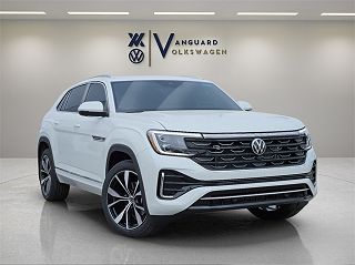 2024 Volkswagen Atlas SEL VIN: 1V2FE2CA7RC231385