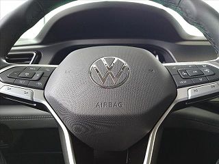 2024 Volkswagen Atlas Peak Edition SE 1V2CR2CA1RC576564 in Brookfield, WI 18