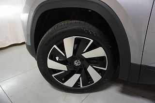 2024 Volkswagen Atlas SE 1V2HE2CA6RC239213 in Chicago, IL 36