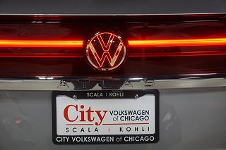 2024 Volkswagen Atlas SE 1V2HE2CA6RC239213 in Chicago, IL 40