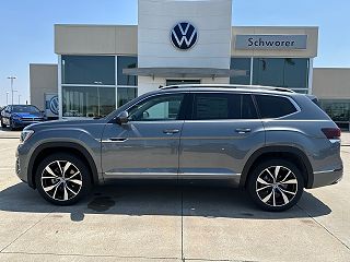 2024 Volkswagen Atlas SEL 1V2FR2CAXRC577693 in Lincoln, NE 1