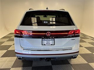 2024 Volkswagen Atlas Peak Edition SE 1V2CR2CA8RC574391 in Union City, GA 4