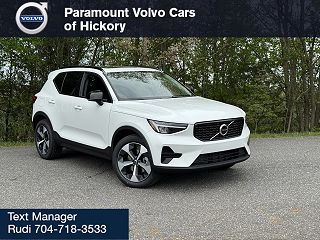 2024 Volvo XC40 B5 Core YV4L12UK4R2353843 in Hickory, NC 1
