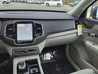 2024 Volvo XC90 B6 Ultimate YV4062JF9R1202014 in Durham, NC 9