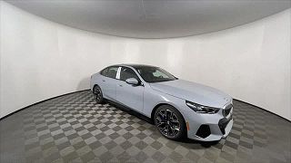 2025 BMW i5 xDrive40 WBY13HG02SCS43325 in Freeport, NY 2