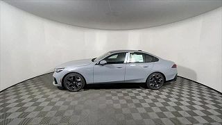 2025 BMW i5 xDrive40 WBY13HG02SCS43325 in Freeport, NY 5