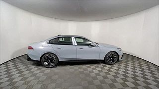 2025 BMW i5 xDrive40 WBY13HG02SCS43325 in Freeport, NY 9