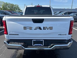 2025 Ram 1500 Big Horn/Lone Star 1C6RRFFG6SN539997 in Roseville, MI 5